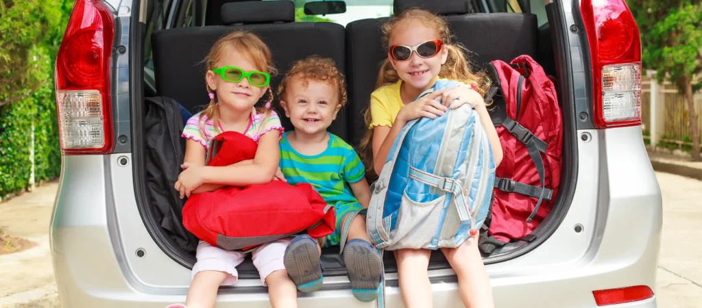 Autofahrt mit Kindern Tipps
