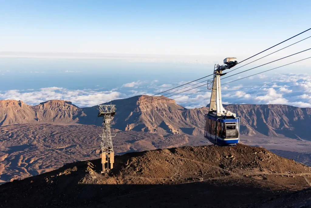 Was kann man auf Teneriffa machen: vulkanische Landschaft