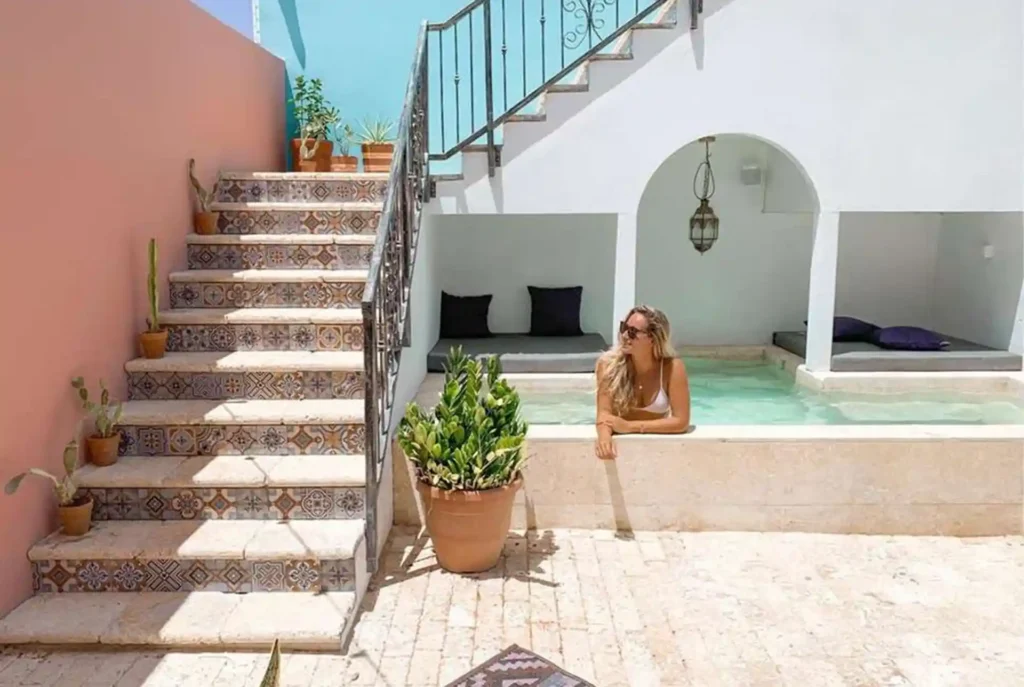 Die schönsten pinken Hotels: Boho Bohemian Boutique Hotel